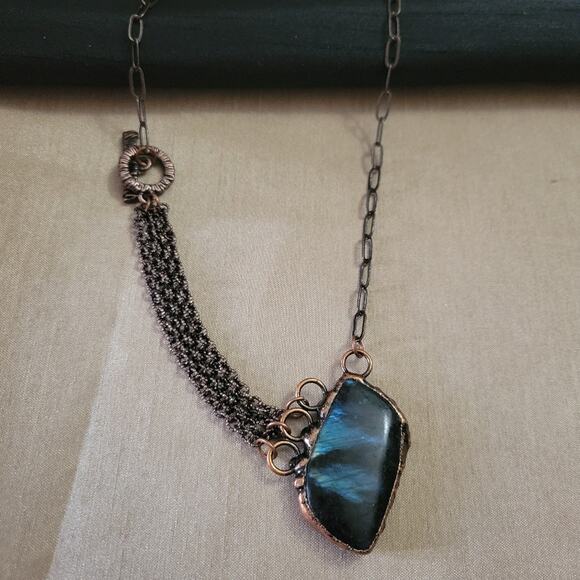 Labradorite & Bronze Tone Assymetrical Boho Necklace - Picture 5 of 5